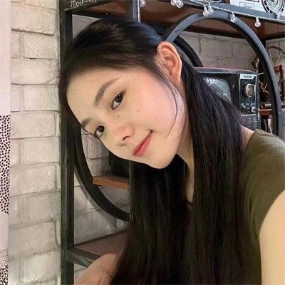 九朵云