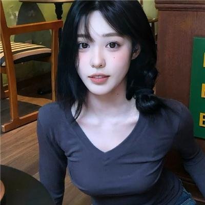 我才不要和人类恋爱呢